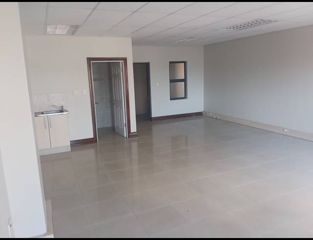 57M² OFFICE TO LET IN UMHLANGA RIDGE